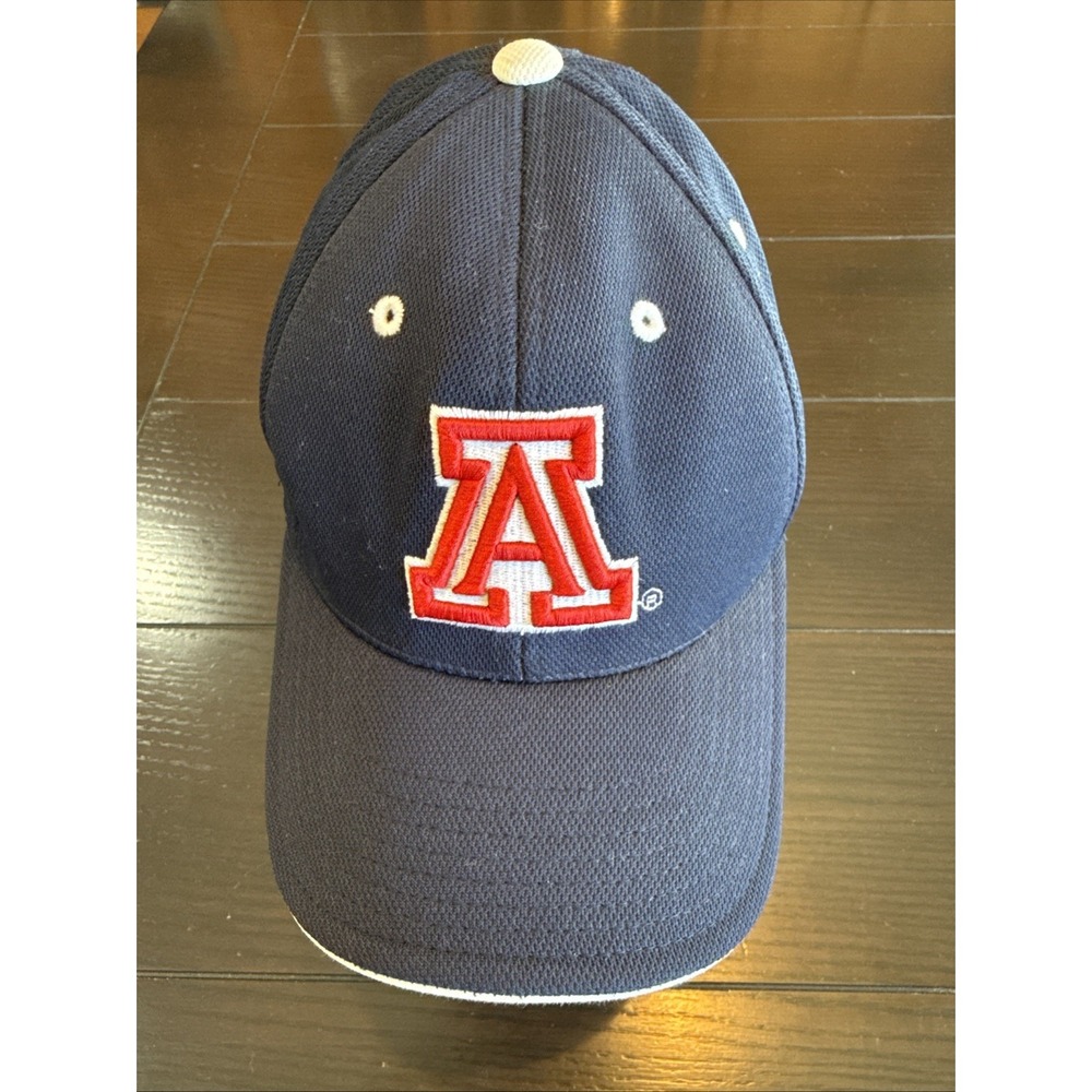 Arizona Wildcats Hat Cap Strap Back Captivating Colosseum Navy Blue NCAA